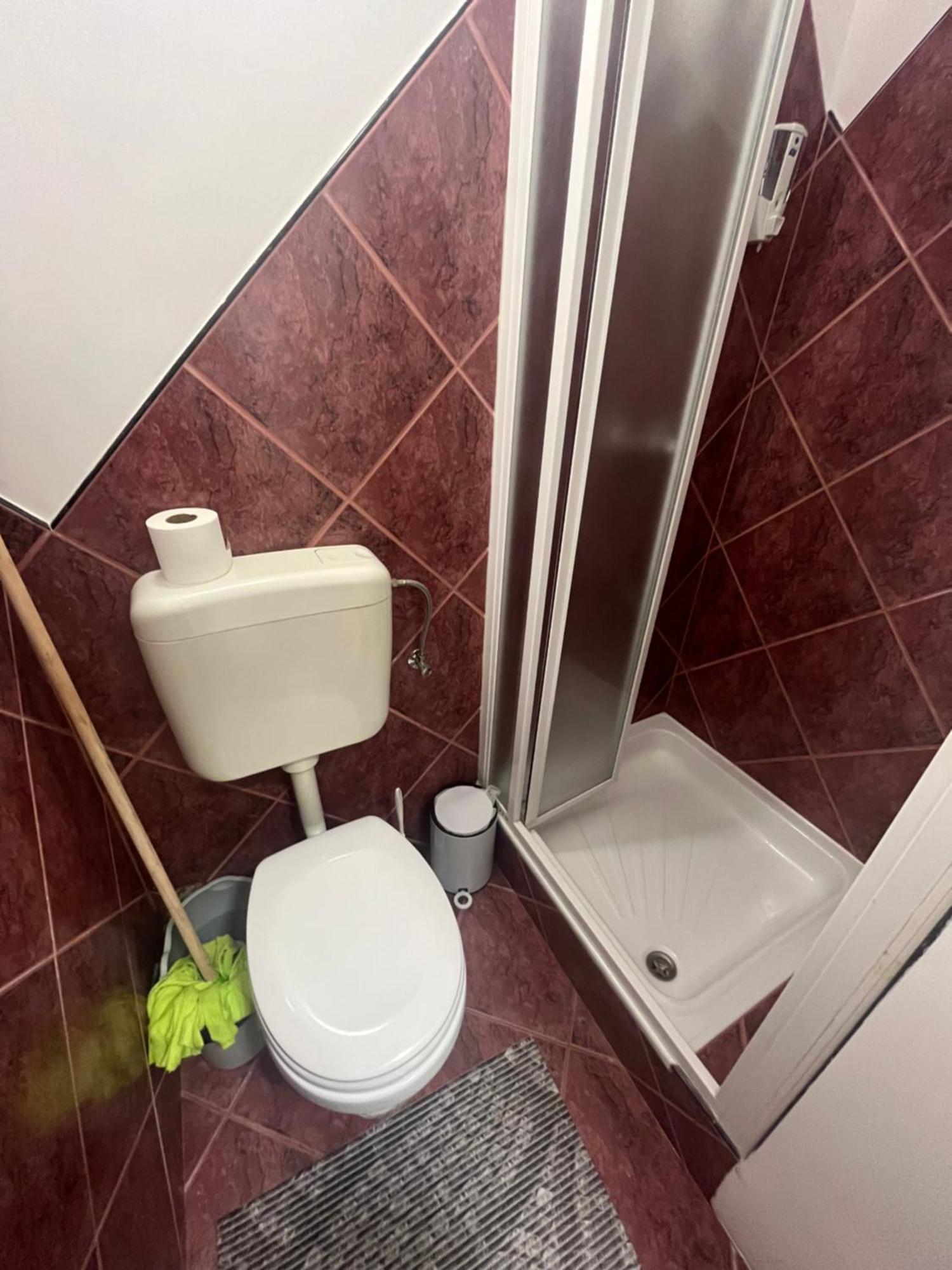 Jobarat Szallashely Segedin Dış mekan fotoğraf